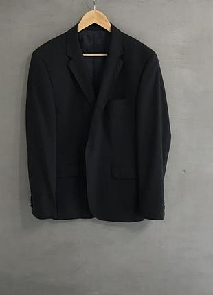 Класичний костюм hugo boss