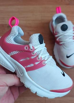 Оригинальные nike р31 длина стельки по факту 19.5см