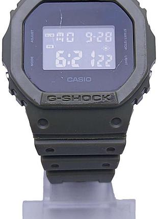 Наручные часы б/у casio g-shock dw-5600bb