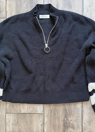 Светр жіночий h&m чорний з блискавкою s/m