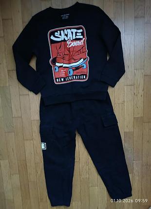 Стильный костюм на мальчика primark (свитшот + штаны карго-джоггеры), р.128