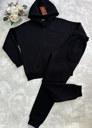 Костюм женский теплый