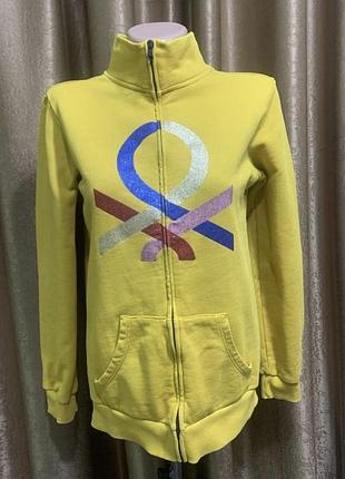 Толстовка united colors of benetton  колір — гірчичний розмір на етикетці 3xl, підійде на розмір m