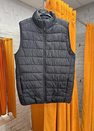 Чоловічий жилет primark