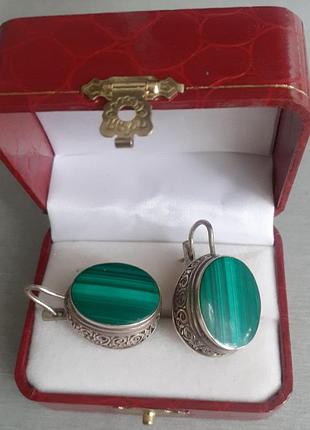 Винтажные массивные серебряные серьги с малахитом
