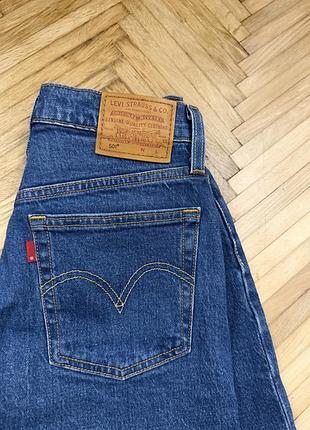 Оригінальні джинсові шорти levi's® premium 501® mid thigh (розмір w24, xs, s