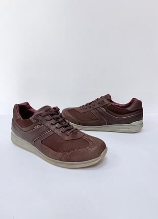 Кросівки ecco  goretex