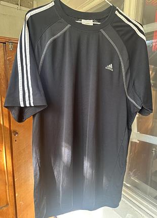 Футболка спортивная трендовая adidas оверсайз черная с полосками