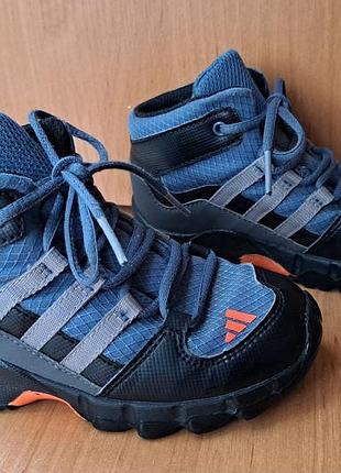 Черевики adidas розмір 25.5