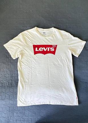 Чоловіча футболка levis розмір m