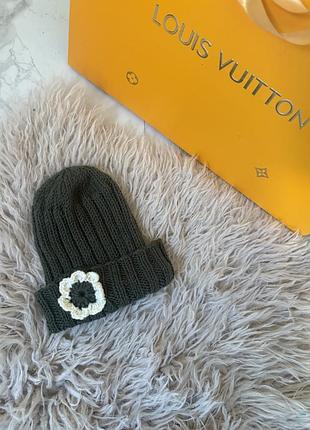 Класна шапочка hand made, вʼязана