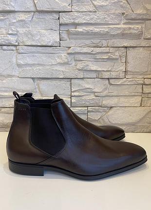 Черевики чеслі hugo boss 10