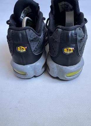 Кросі nike 4