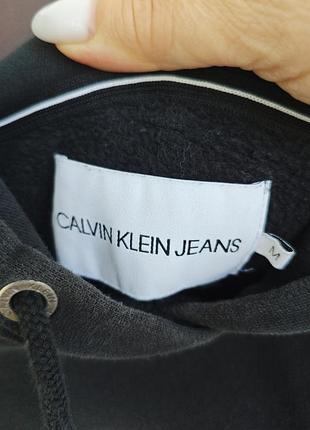 Черное худи calvin klein 4