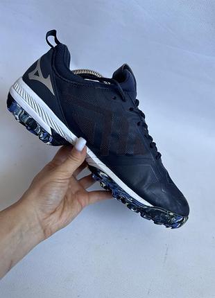 Кросівки mizuno 7