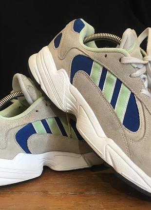 Кросівки adidas yung 1
