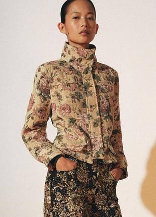 Куртка с цветами zw collection