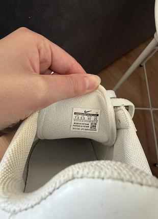 Кросівки nike білі 3