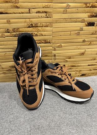 Кросівки шкіряні under armour 37,5р