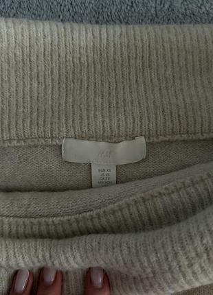 Светр з відкритими плечима h&m 2