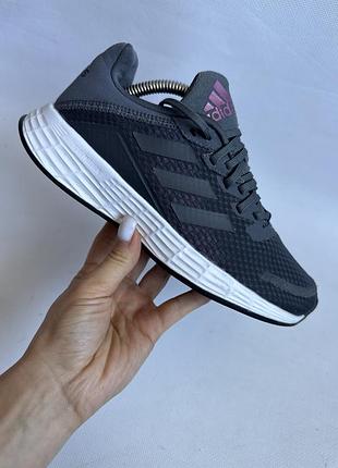 Кросівки adidas 6