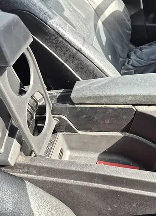 Бмв э60 и э61 подстаканник. bmw e60/e61. 4