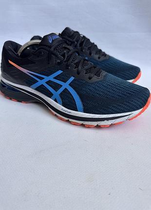 Кросівки asics
