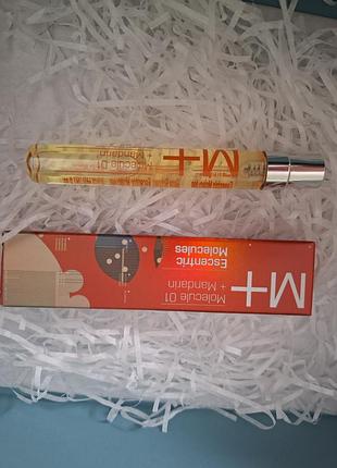 Escentric molecules molecule m01+mandarin цитрусовый древесный аромат с уникальным сочетанием аккордов сочного молекулой iso e super, мини, 8,5 мл; 5