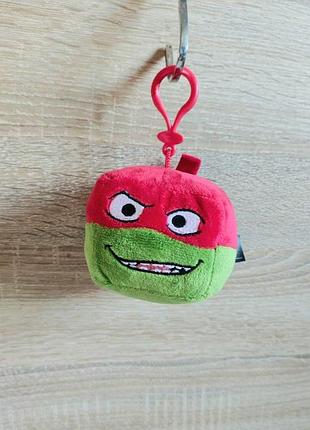 Tmnt raphael mutant mayhem брелок-подвеска ≈9 см, оригинал