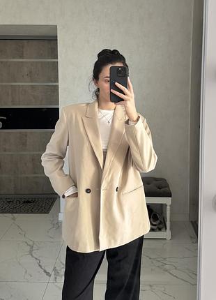 Жіночий піджак zara бежевий