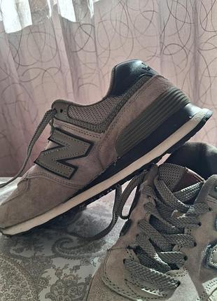 Кросівки жіночі new balance