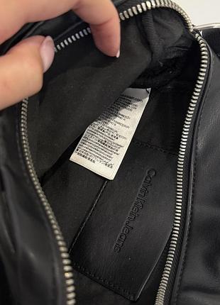 Жіноча сумка calvin klein чорна 4