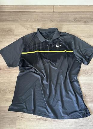 Футболка від nike