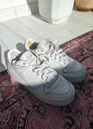 Кроссовки adidas оригинал 2