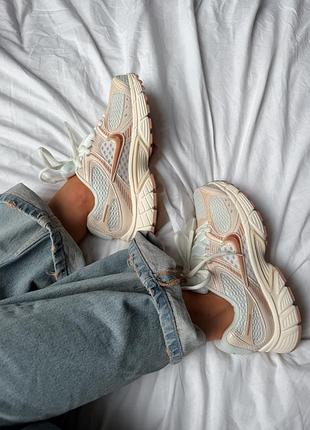 Кросівки жіночі nike v5 rnr ‘soft pearl’