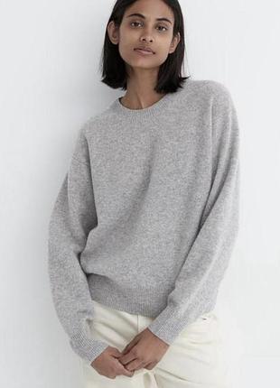 Базовий светр 100% вовна uniqlo