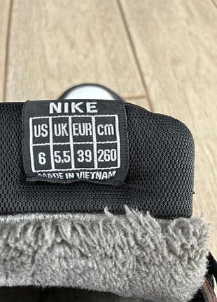 Ботинки nike для підлітка, розмір 39 5