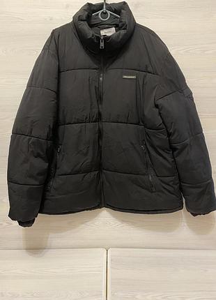 Чоловіча куртка пуховик bershka (розмір xl) / зимова куртка