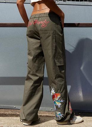 Штани-карго ed hardy х urban outfitters (s)