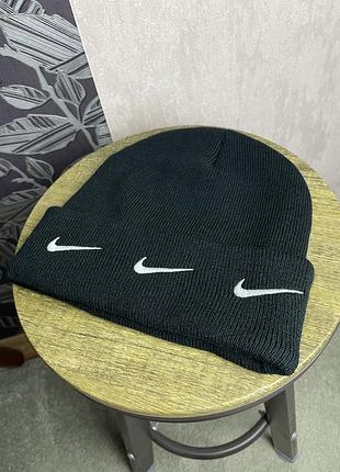 Черная шапка nike swoosh, размер one size