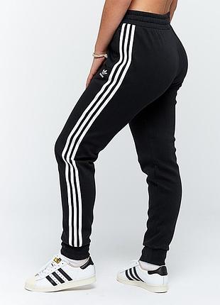 Жіночі утеплені спортивні штани adidas