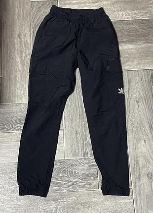 Спортивні штани карго adidas (originals)