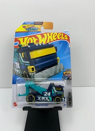 Машинка hot wheels heavy hitcher