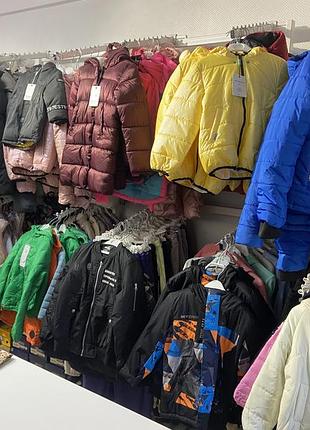 Розпродаж! куртки,костюми,штани,сукні знижки на весь одяг 50%! на куртки 20%!