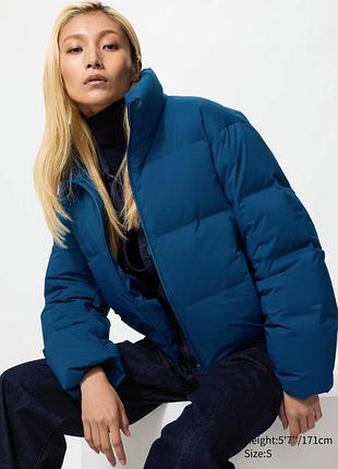Пуховик uniqlo синій seamless down short jacket