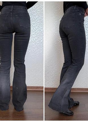Чорні джинси кльош zara 2