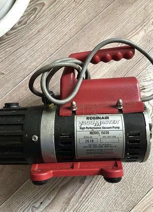 Двоступеневий вакуумний насос robinair vacumaster 15220