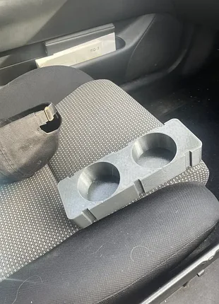 Подстаканник тойота корлла э120 toyota corolla e120 2