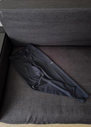 Спортивні чорні лосини puma