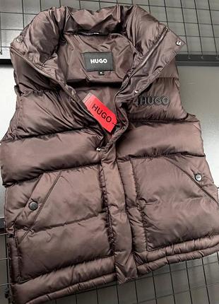 Чоловіча жилетка hugo boss коричнева